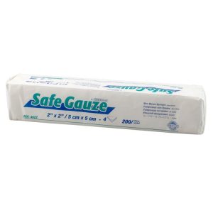 MEDICOM SafeGauze Kompresy włókninowe 50x50mm (Opak. 200 szt.)