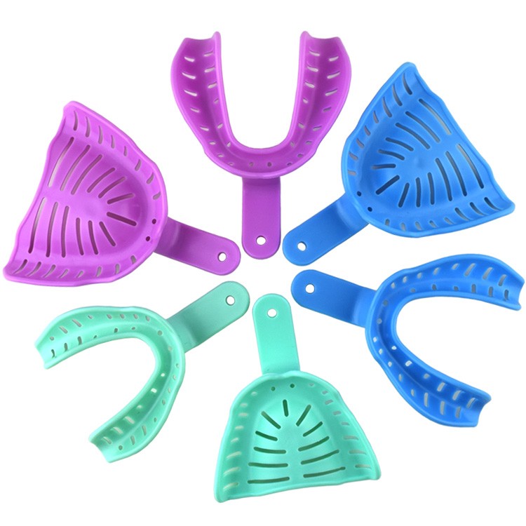 Jednorazowa łyżka wyciskowa do bezzębia asortyment roz S,M,L (6 szt)